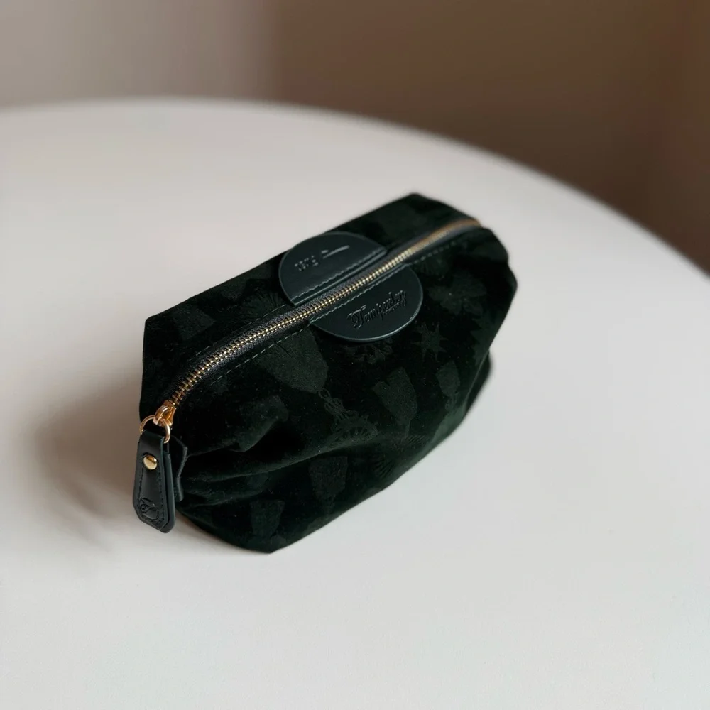 Travel Pouch Dark Green Zippered Cosmetic bag BA First Class Temperley London